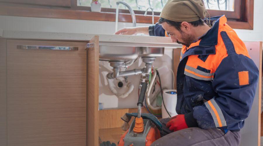 Expert burst pipe repair services in Williamston, NC